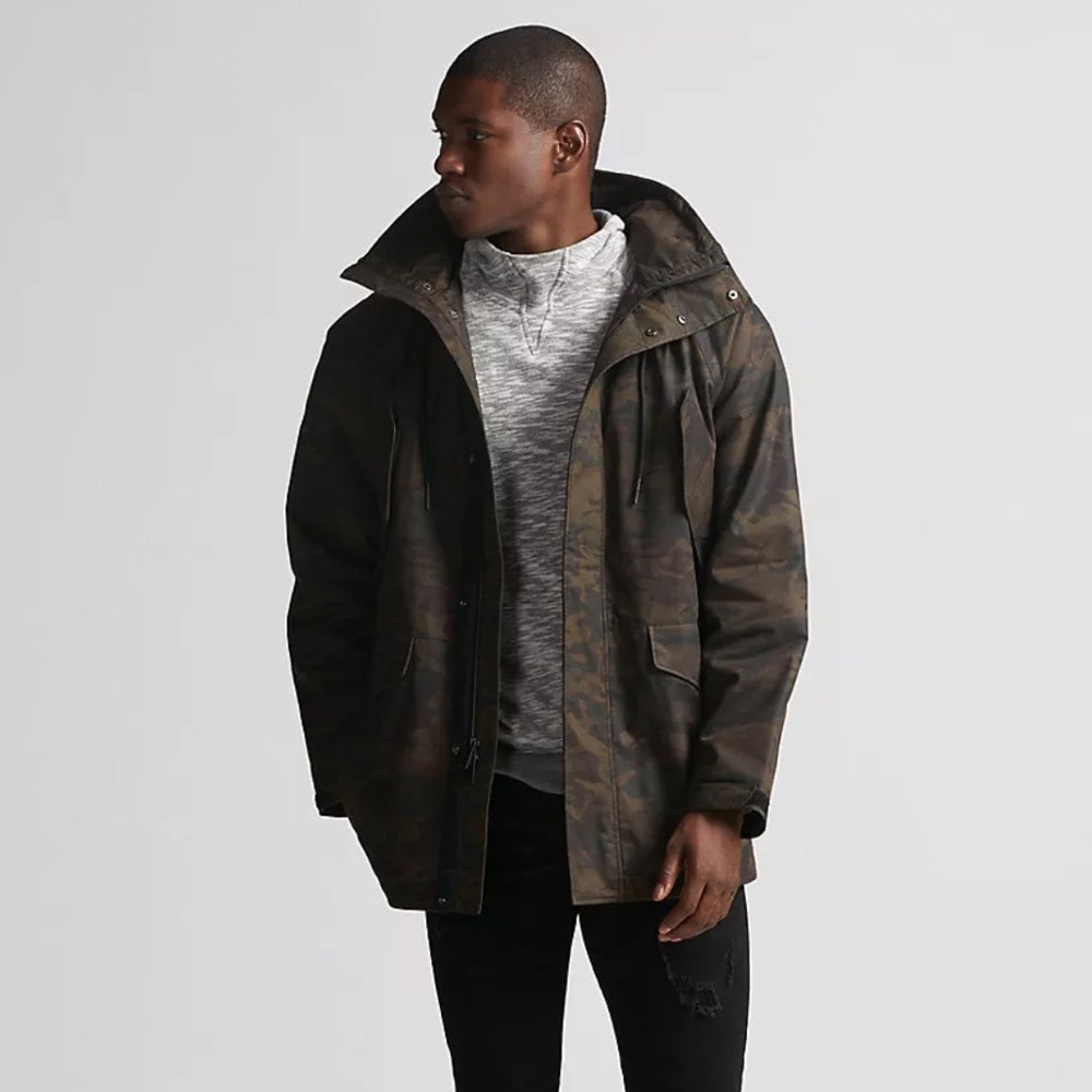 Men’s Express Camo Parka Size XL